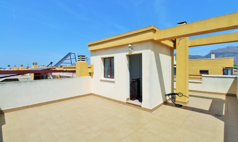 Revente - Maison -
Orihuela - Los Desamparados