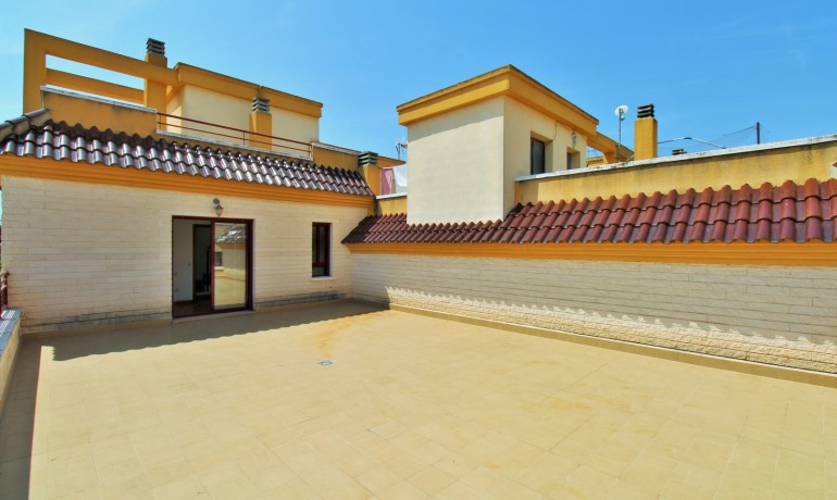 Revente - Maison -
Orihuela - Los Desamparados