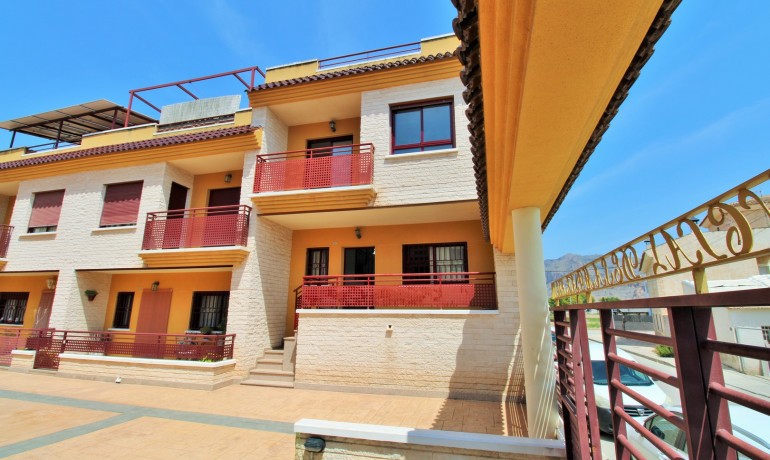Revente - Maison -
Orihuela - Los Desamparados
