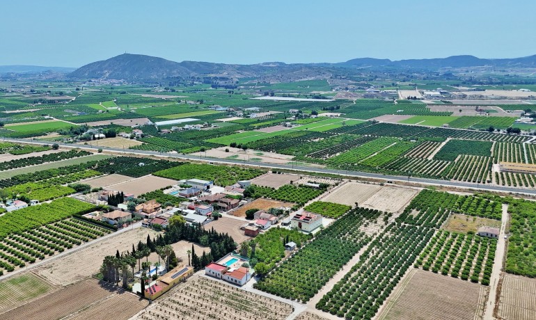 Revente - Maison -
Orihuela - Los Desamparados