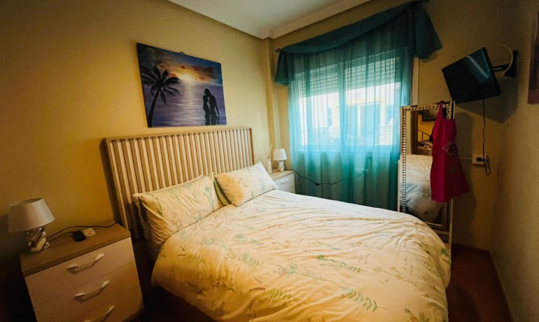 Revente - Maison -
Catral - Catral - Town
