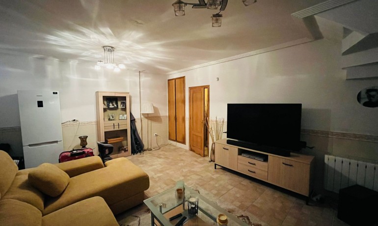 Revente - Maison -
Catral - Catral - Town