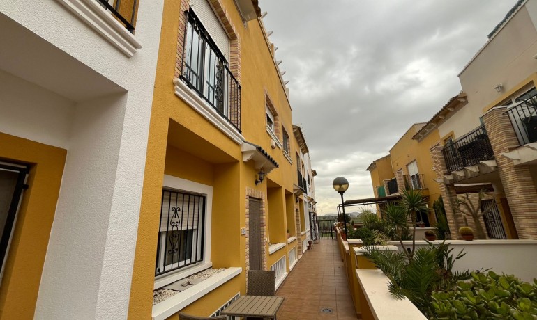 Revente - Maison -
Catral - Catral - Town