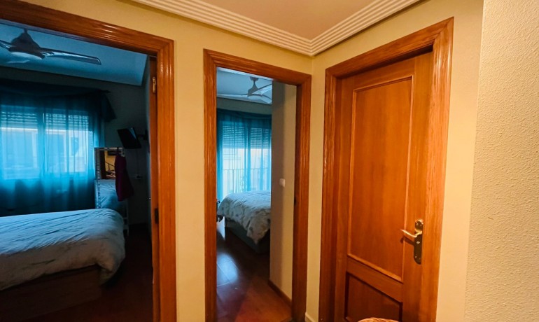 Revente - Maison -
Catral - Catral - Town