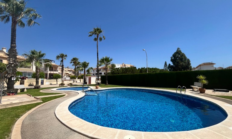 Revente - Maison -
Orihuela Costa - Playa Flamenca