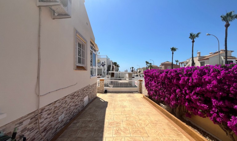 Revente - Maison -
Orihuela Costa - Playa Flamenca