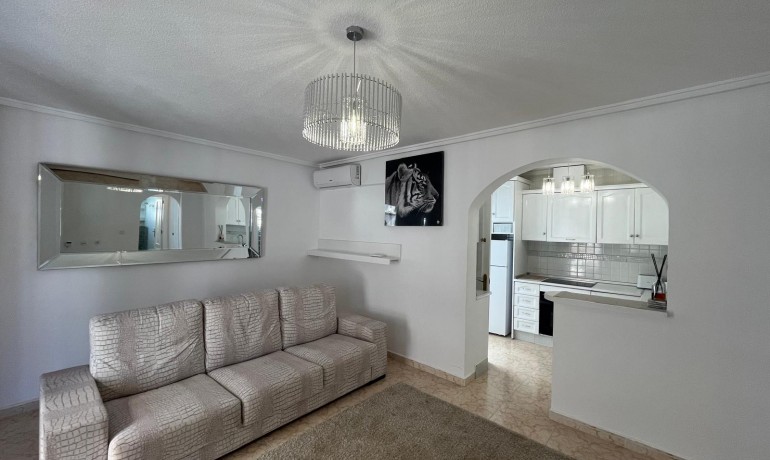 Revente - Maison -
Orihuela Costa - Punta Prima