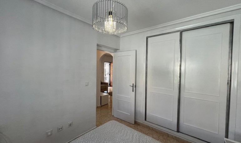 Revente - Maison -
Orihuela Costa - Punta Prima