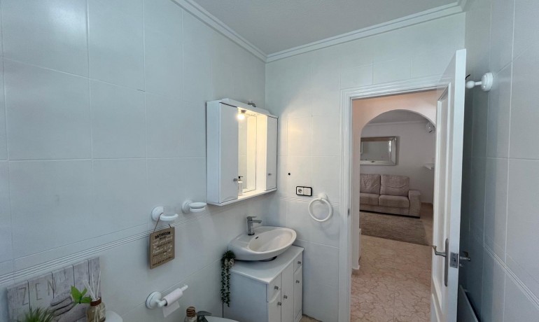 Revente - Maison -
Orihuela Costa - Punta Prima