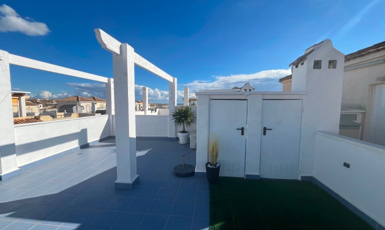 Revente - Maison -
Orihuela Costa - Punta Prima