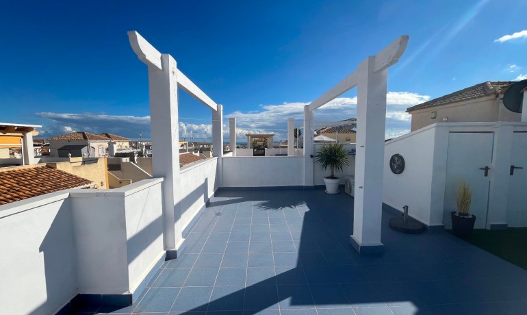 Revente - Maison -
Orihuela Costa - Punta Prima