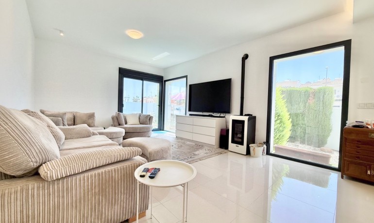 Revente - Villa -
Ciudad Quesada - Ciudad Quesada - Town