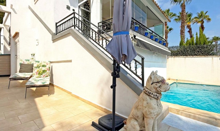 Revente - Villa -
Orihuela Costa - Villamartin