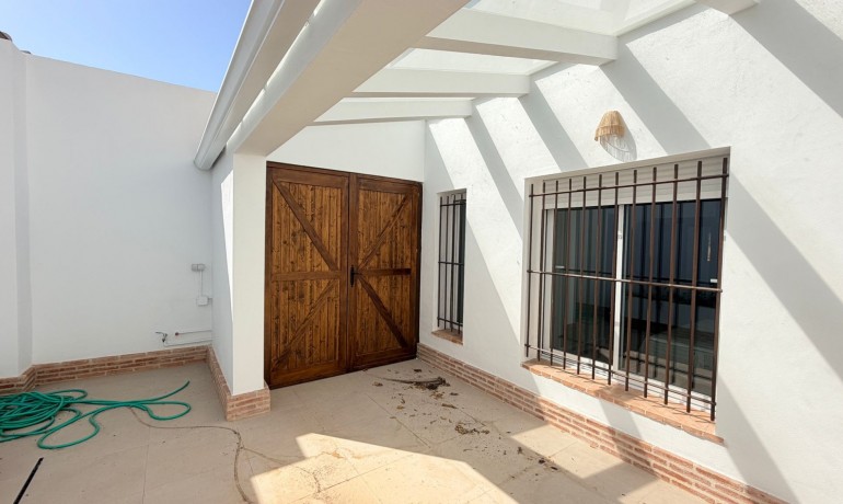 Revente - Maison -
Catral - Catral - Town