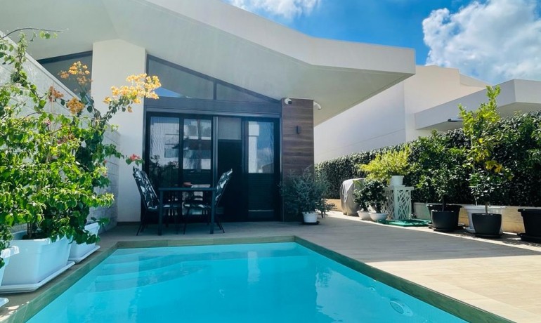 Revente - Villa -
Benijofar*