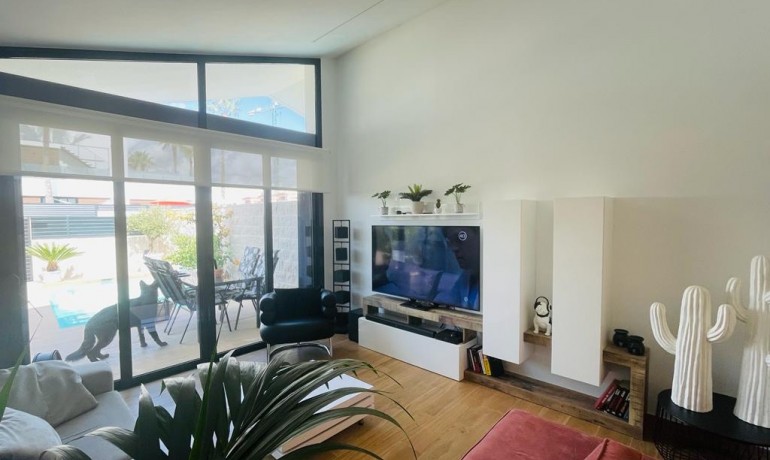 Revente - Villa -
Benijofar*