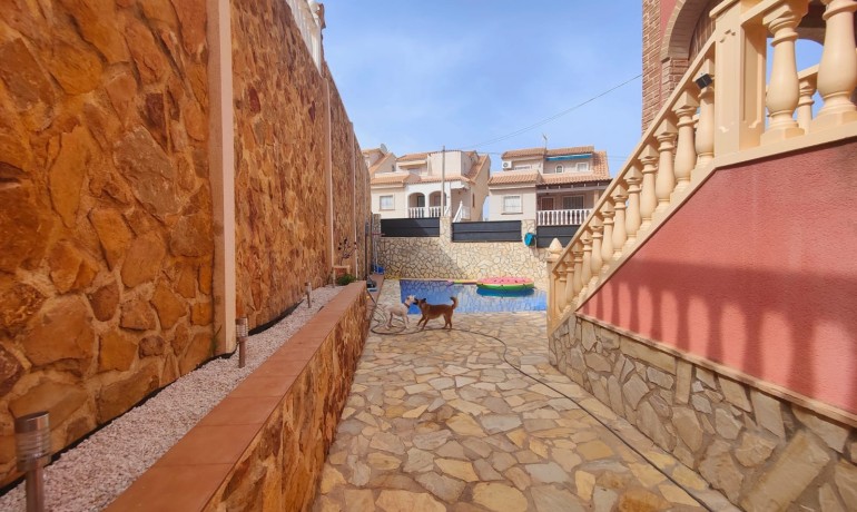 Revente - Villa -
Orihuela Costa* - El Galan*