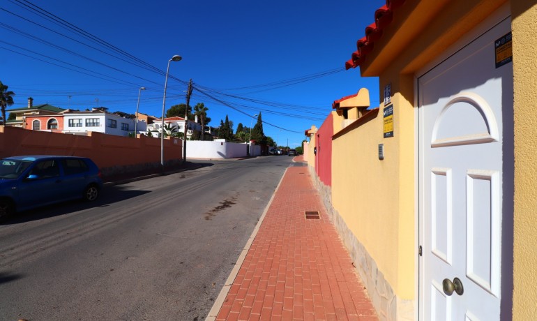 Sale - Townhouse -
Orihuela Costa - Los Balcones