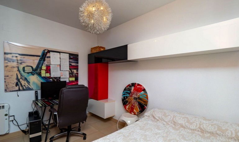 Sale - Apartment / flat -
Benidorm