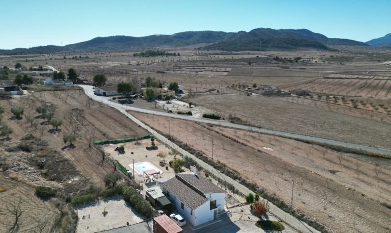 Revente - Villa -
Pinoso - PINOSO