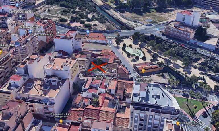 Revente - Urban building plot -
Torrevieja - Acequion