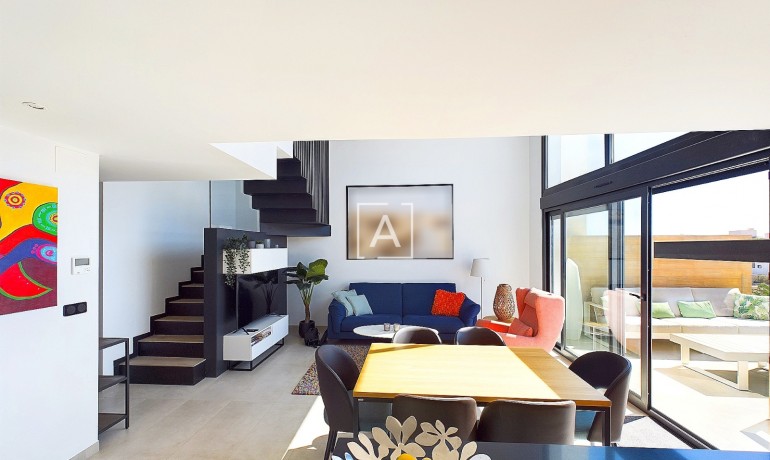 Herverkoop - Appartement / flat -
La Zenia