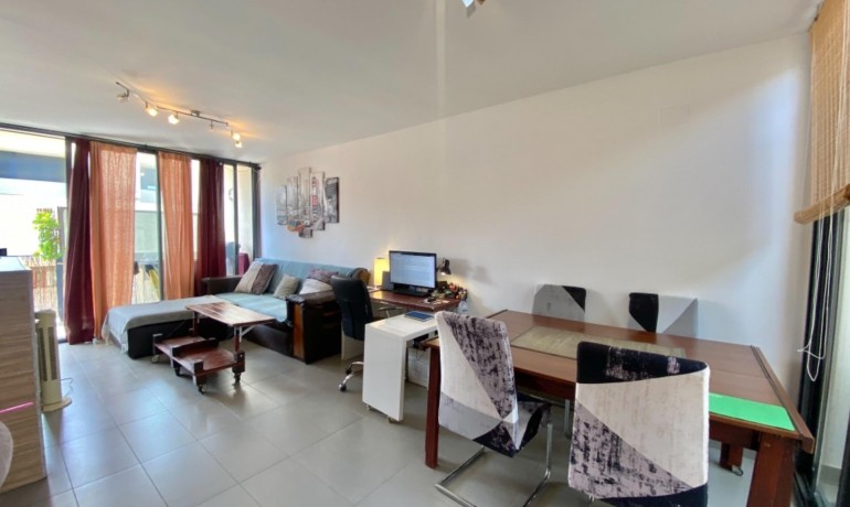 Sale - Apartment / flat -
Orihuela Costa - Los Dolses