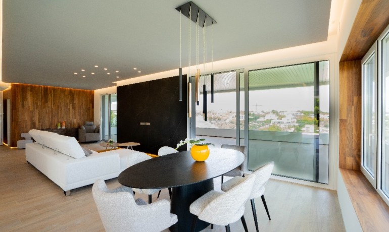Sale - Apartment / flat -
Las Colinas Golf - Costa Blanca