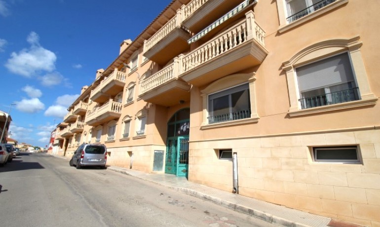 Sale - Apartment / flat -
San Miguel de Salinas - San Miguel