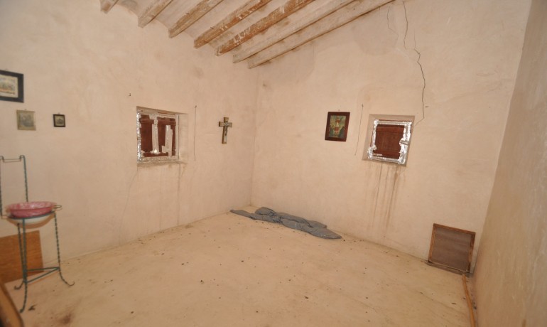 Sale - Country Property -
Pinoso