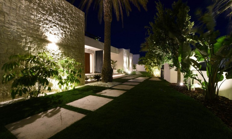 Nieuwbouw - Villa -
L´Alfàs del Pí* - Albir*