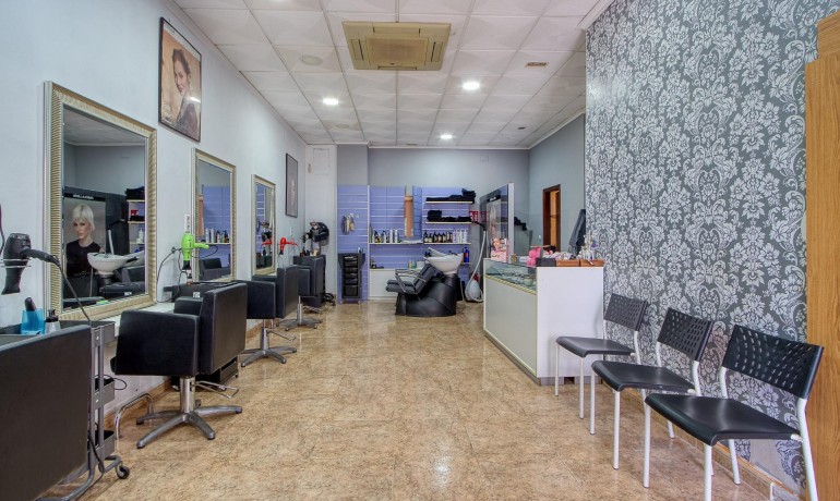 Sale - Commercial -
Torrevieja - La Mata