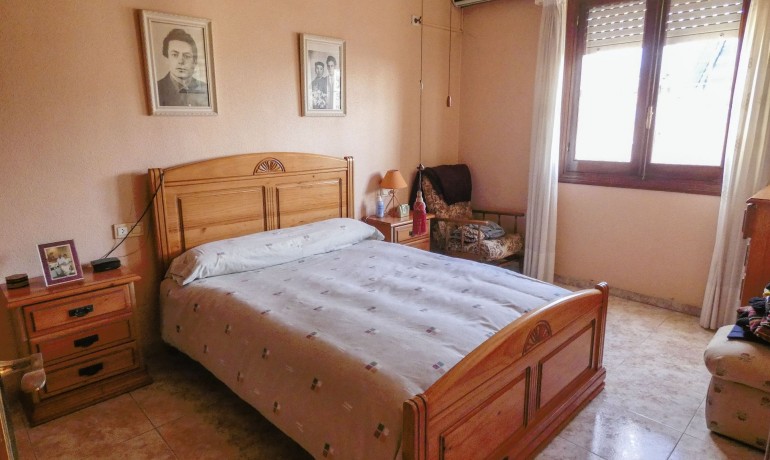 Sale - Villa -
Torrevieja