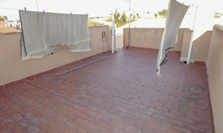 Sale - Villa -
Torrevieja