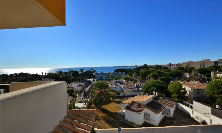 Sale - Apartment / Flat -
Orihuela Costa - Punta Prima