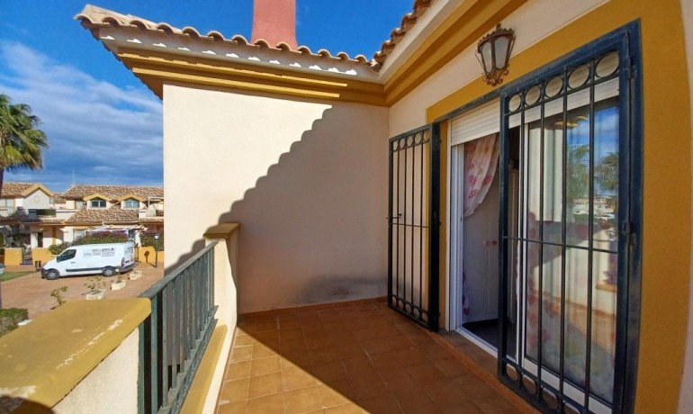 Sale - Villa -
Orihuela Costa* - Lomas de Cabo Roig*