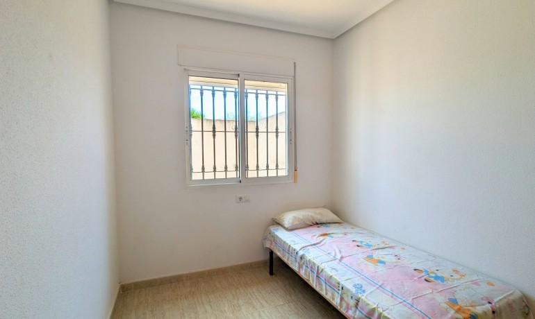 Sale - House -
Alicante* - Daya Nueva*