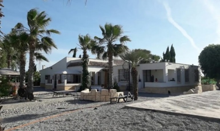 Venta - Villa -
