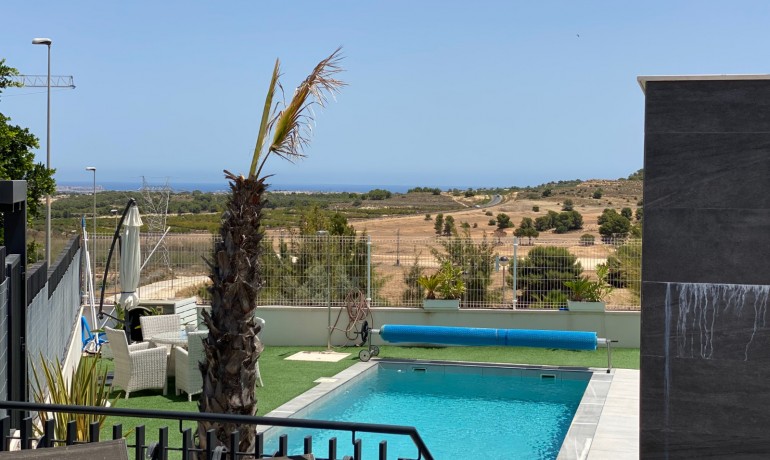 Sale - Villa -
San Miguel de Salinas