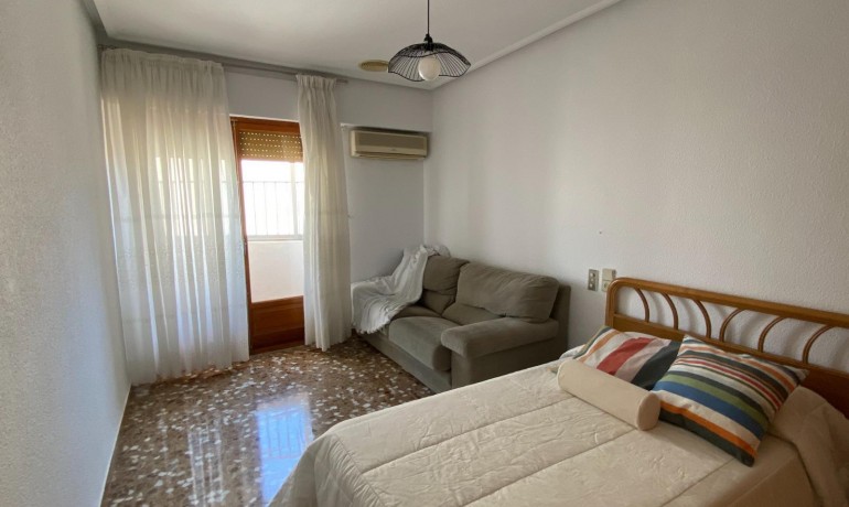 Revente - Appartement -
Elche - Centro