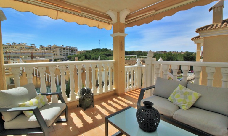 Sale - Villa -
Orihuela Costa* - Villamartin*