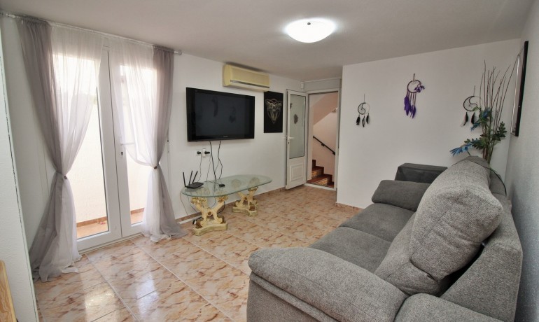 Sale - Villa -
Orihuela Costa* - Villamartin*