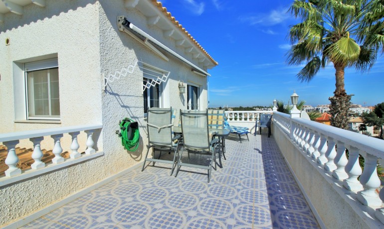 Sale - Villa -
Orihuela Costa* - Villamartin*