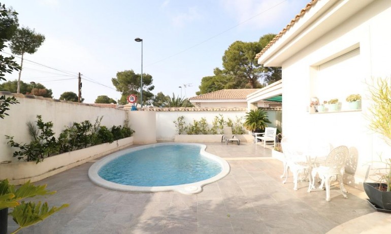 Revente - Villa -
Pilar de la Horadada - Costa Blanca