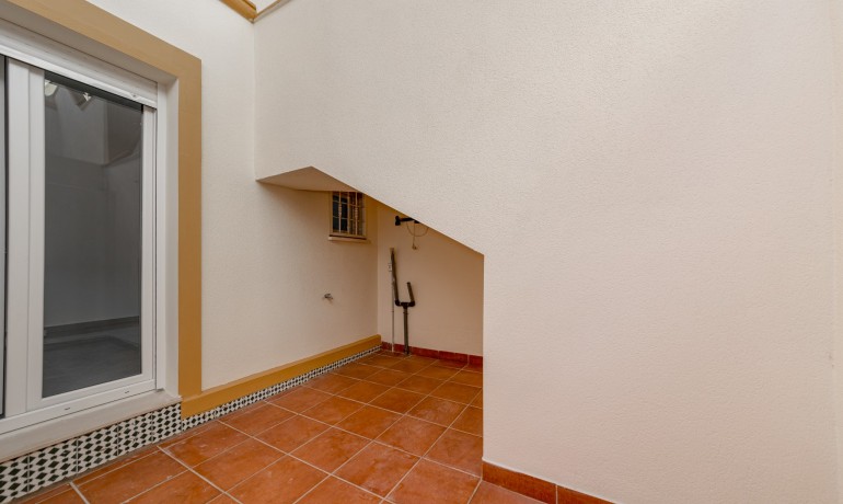 Sale - Apartment / flat -
Orihuela Costa - Todas