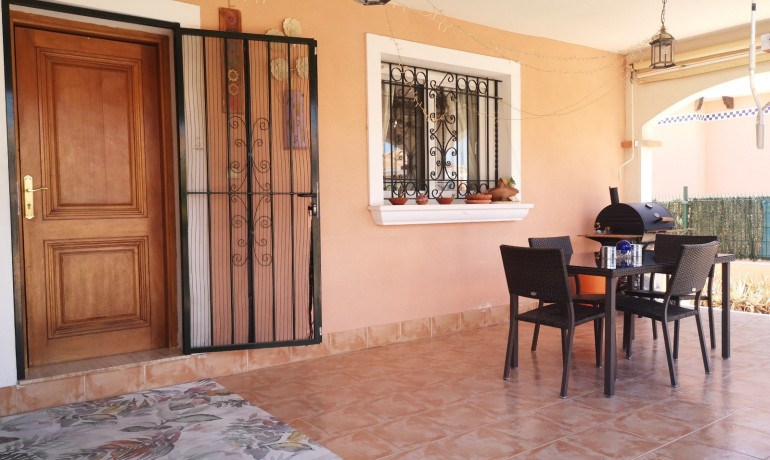 Venta - Villa -
