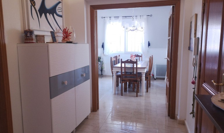 Venta - Villa -
