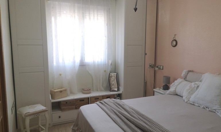 Venta - Villa -
