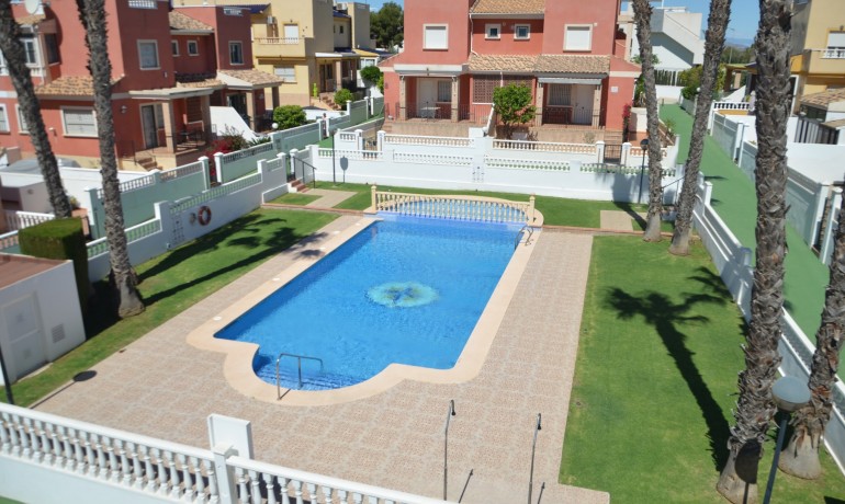 Herverkoop - Villa -
Torrevieja - Los Balcones