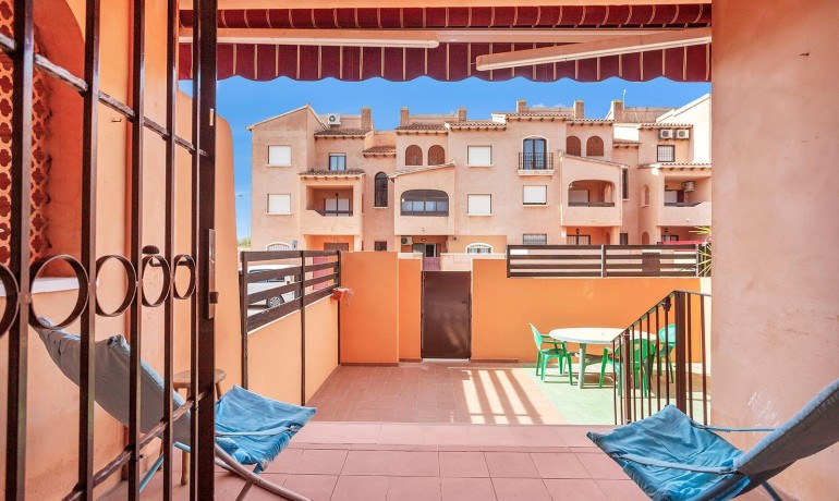 Sale - Apartment / flat -
Torrevieja - Torrejón